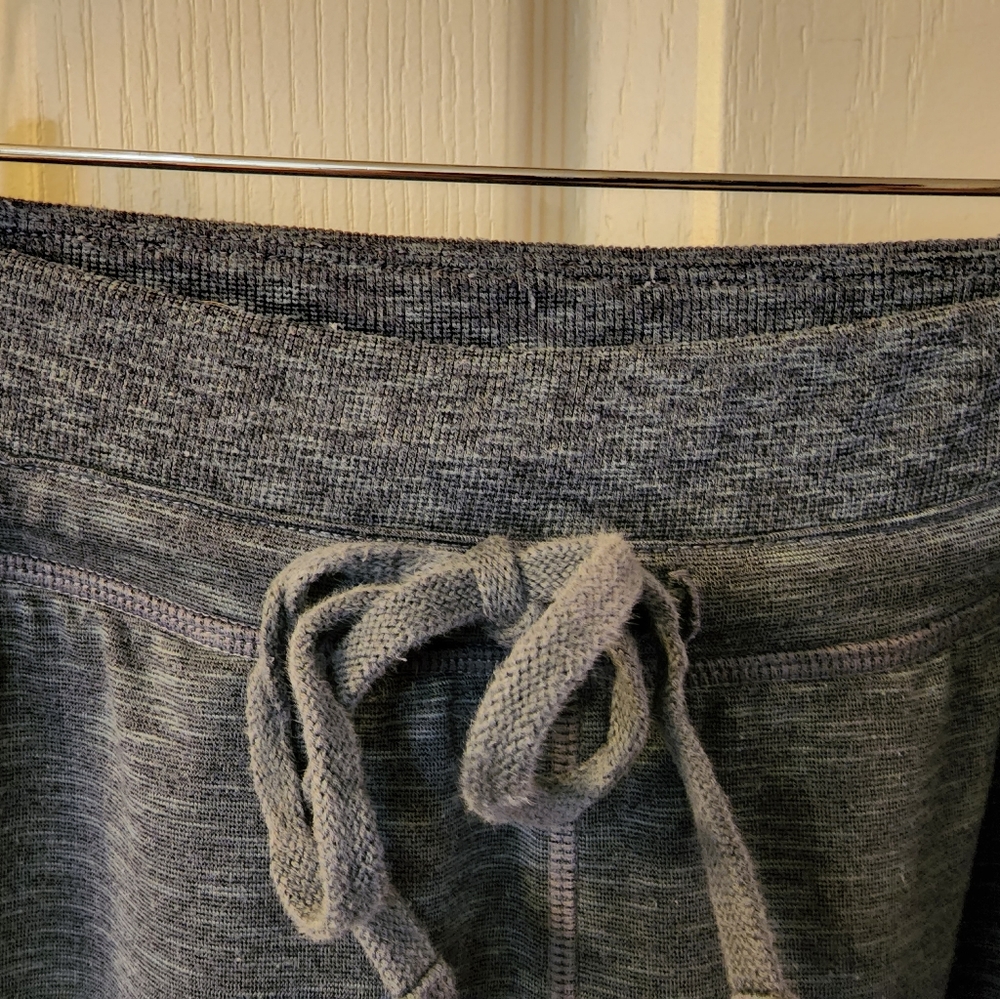 Athleta joggers - women's size M - Picture 4 of 12